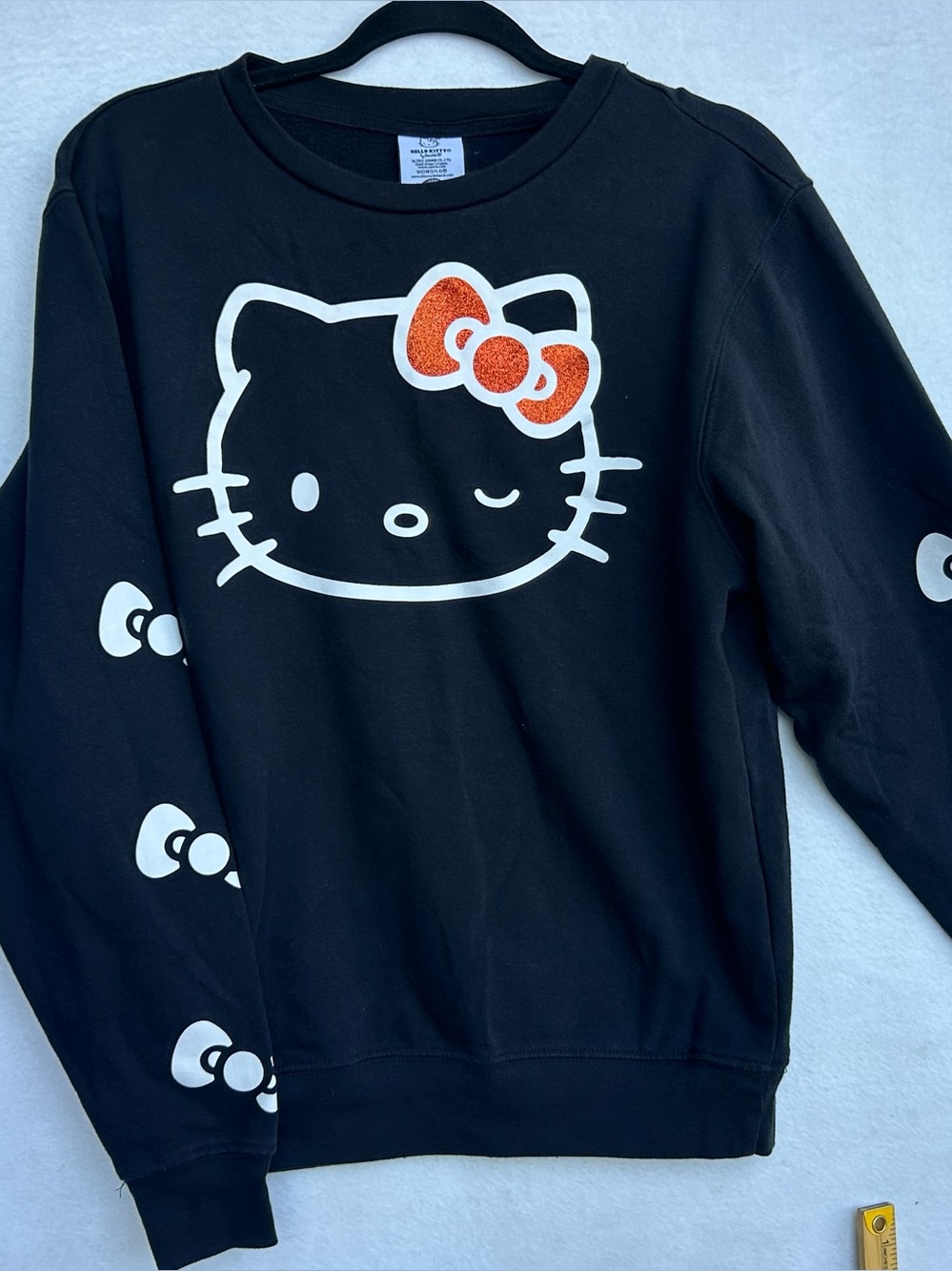 Sanrio Bioworld Hello Kitty Black Crewneck Sweatshirt Winking Glitter Bow XS